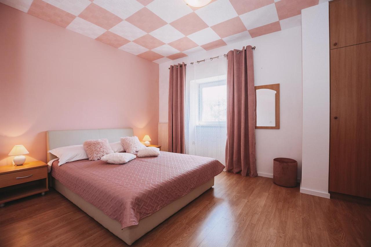 Rooms Emilija Božava Kültér fotó
