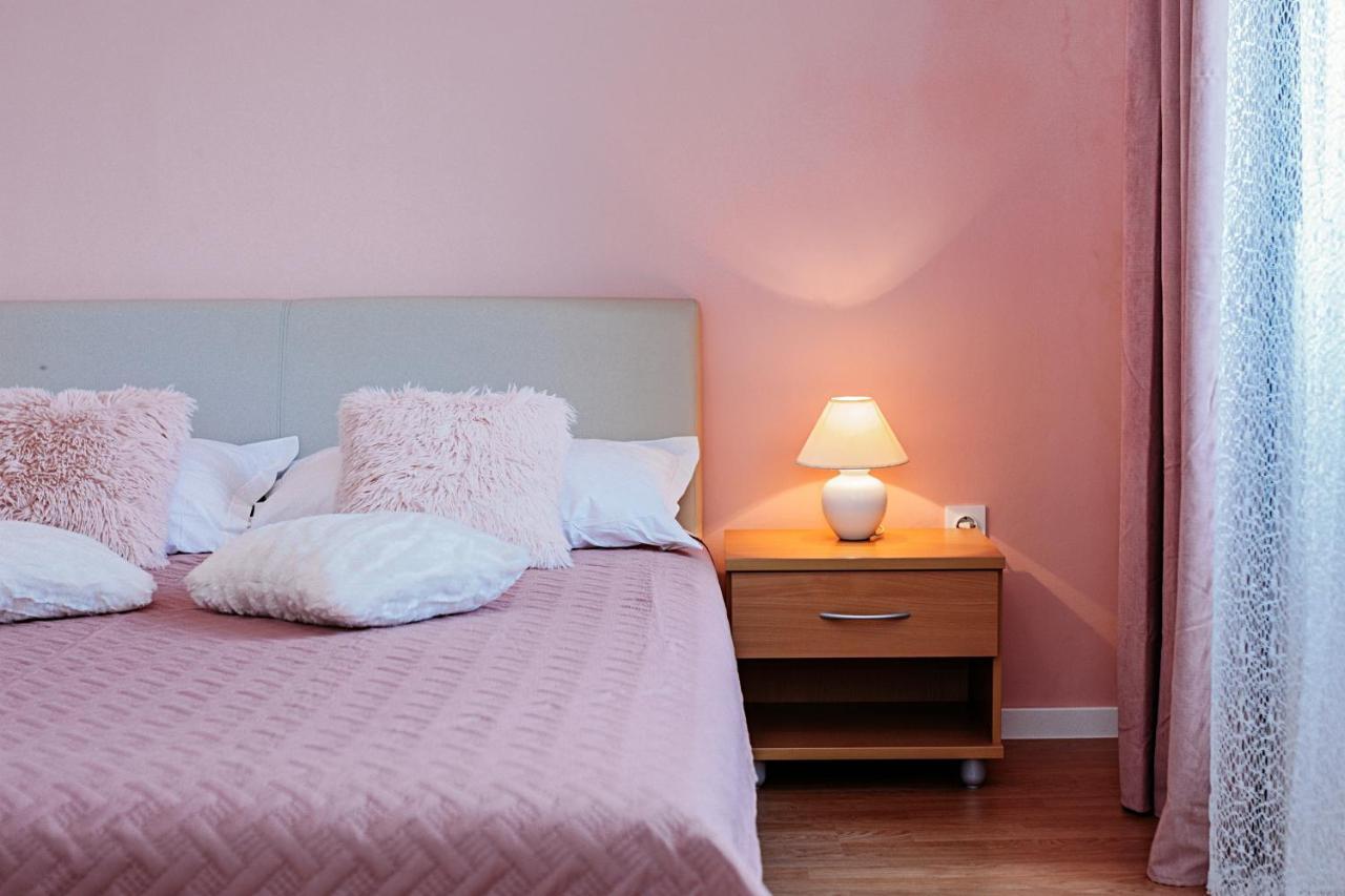 Rooms Emilija Božava Kültér fotó